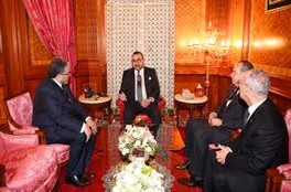 Avortement clandestin le Roi Mohammed VI reçoit les ministres Ramid et Toufiq, et Driss El Yazami