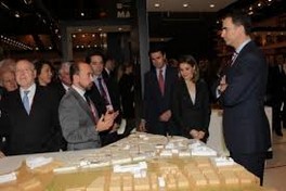 FITUR 2015 DE MADRID LE COUPLE ROYAL D\'ESPAGNE VISITE LE PAVILLON DU MAROC