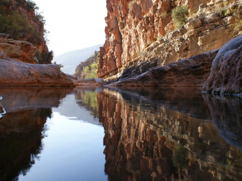 La région de Guelmim-Smara dispose d\'importantes potentialités naturelles, touristiques, culturelles et historique